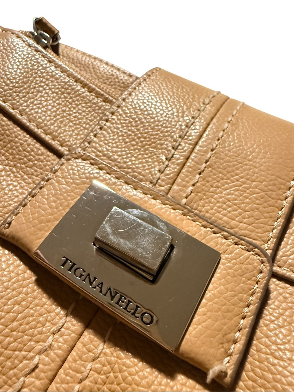 Vintage Tignanello Camel Tan Leather Crossbody Carry-all Shoulder tote Bag - Picture 4 of 8